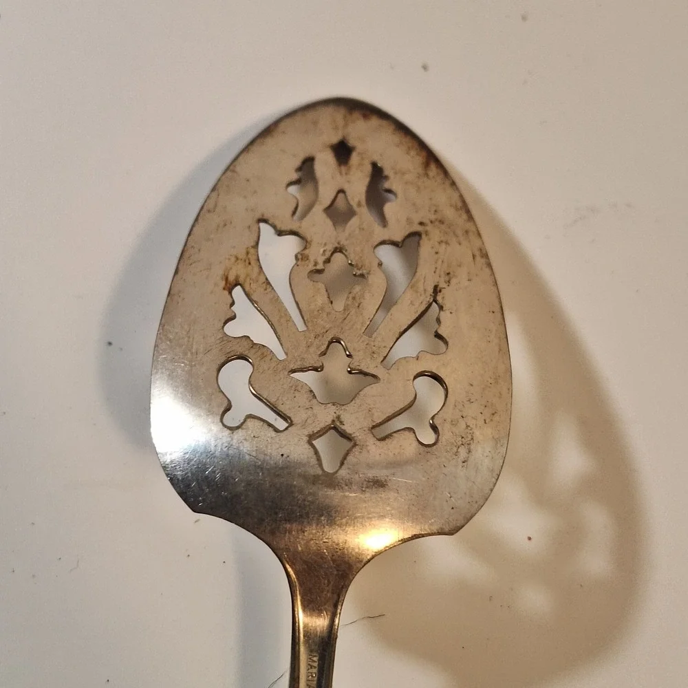 VINTAGE MARIANNE SILVERPLATE 